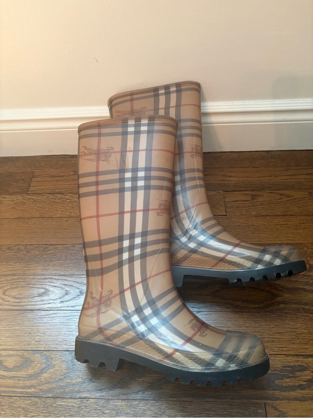 Authentic Burberry Rain Boots size 6.5